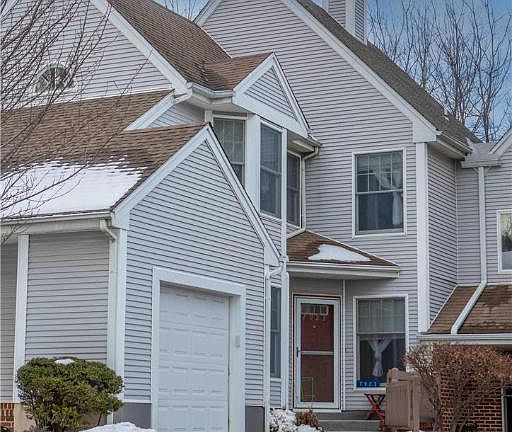 2nd image of 7923 Cross Creek Cir