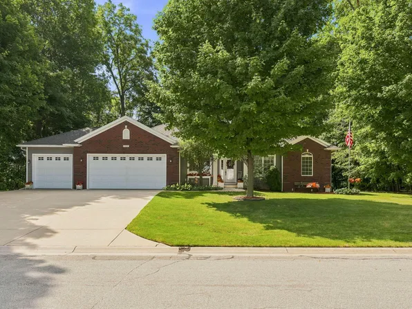 1106 Barton St, Otsego, MI 49078