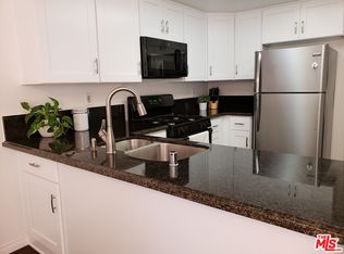 829 Via Lorente, Camarillo, CA 93012