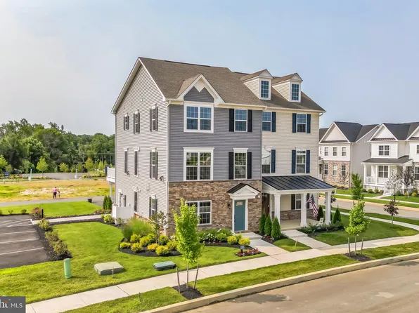 702 Kalmar Ln, Middletown, DE 19709