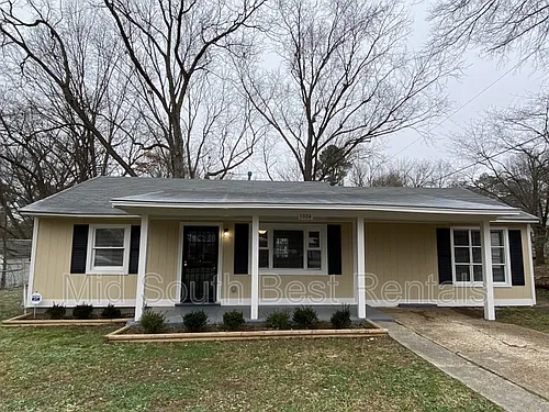 1004 Floyd Ave Photo 1