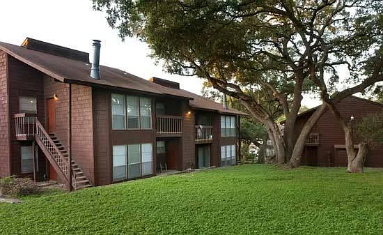 Oak Grove — Photo 51