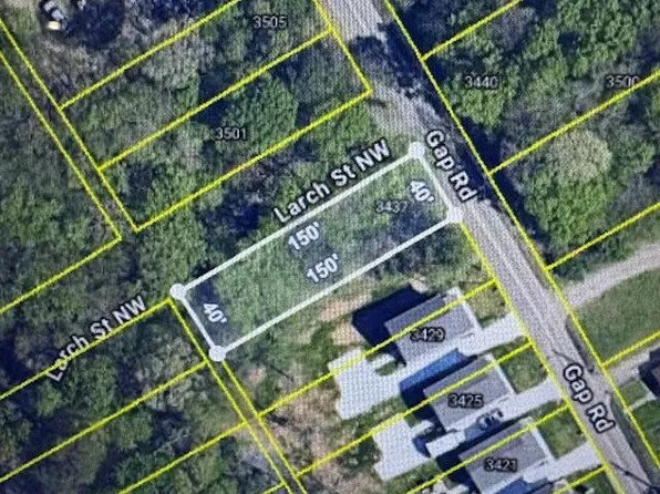 3437 Gap Rd, Knoxville, TN 37921