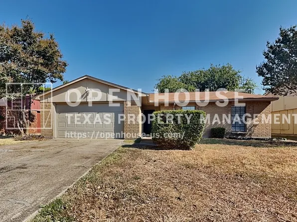 1026 Clark Trl, Grand Prairie, TX 75052