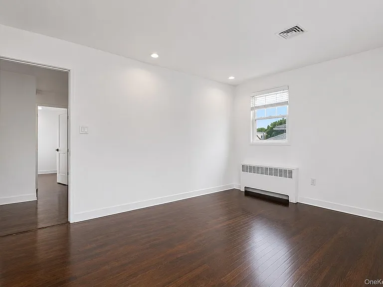 38 Birchwood Park Dr — Photo 14