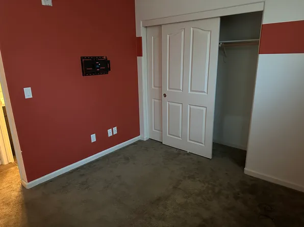1153 Martin Luther King Dr, Hayward, CA 94541