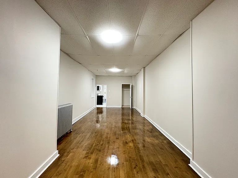 164 Sterling Ave #163D — Photo 2