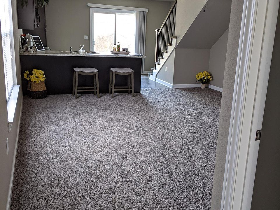 LIVING ROOM AND KITCHEN AREA