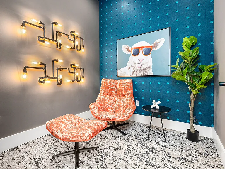 24-Hour Private Work Pods