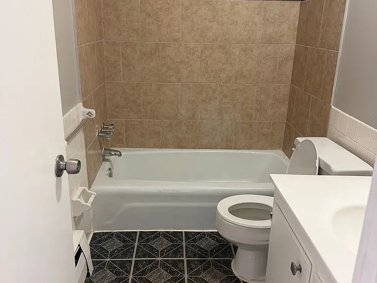 1053 County Road D E — Photo 13