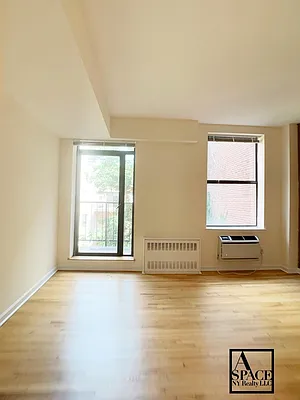 Rented by A Space Realty NY LLC | media 6
