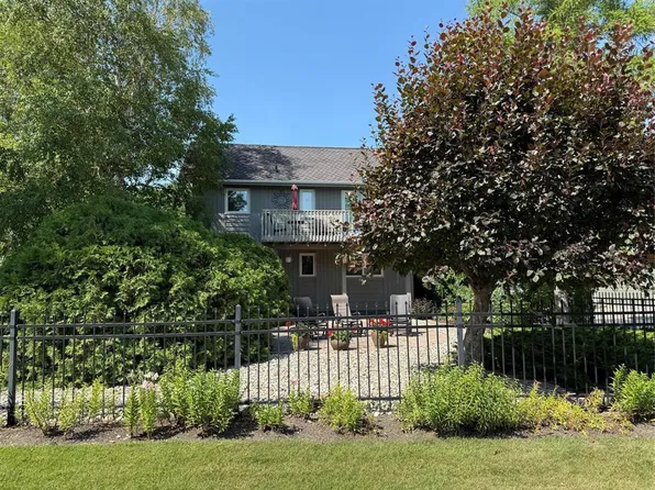 109 Elm Ave, Winnipeg Beach, MB R0C 3G0