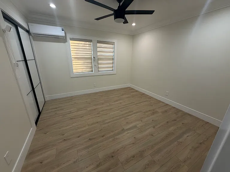 8427 San Carlos Ave — Photo 9