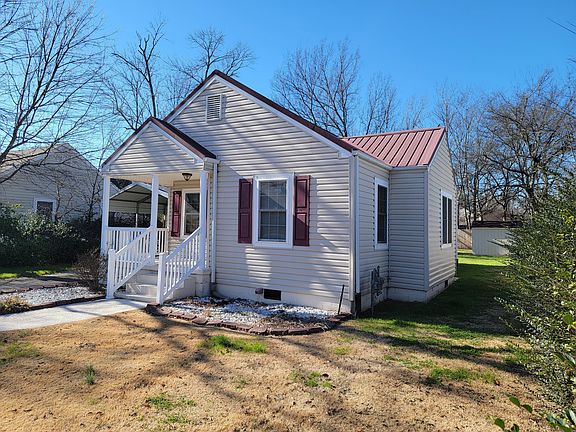 3rd image of 1517 Truman Ave