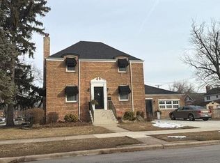 9757 S Ridgeway Ave, Evergreen Park, IL 60805