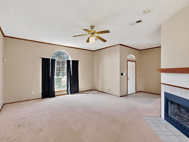 10331 Hackamore Pl SW — Photo 3