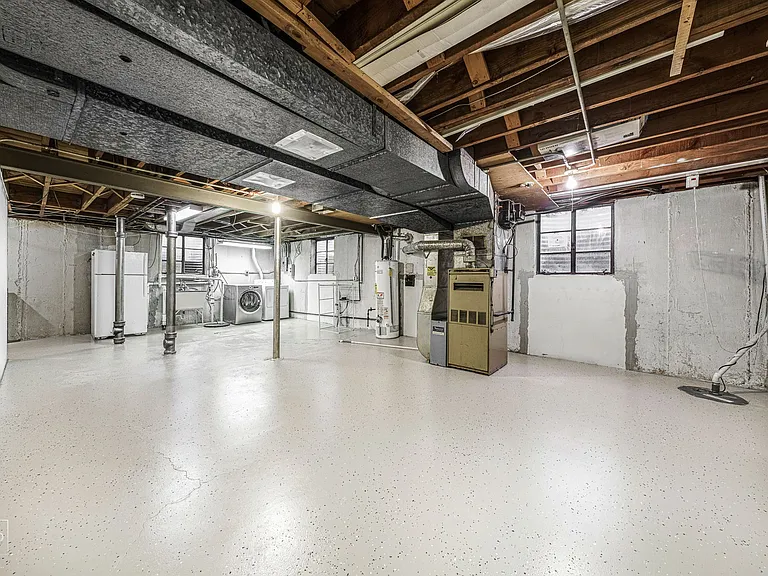 283 S Fair Ave — Photo 31