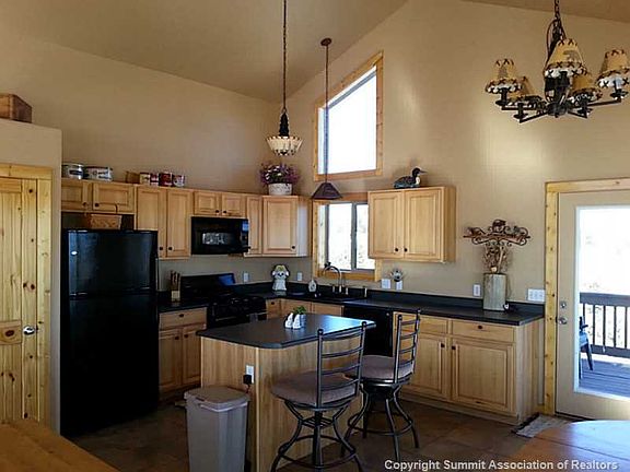 4th image of 750 VISTA GRANDE Drive