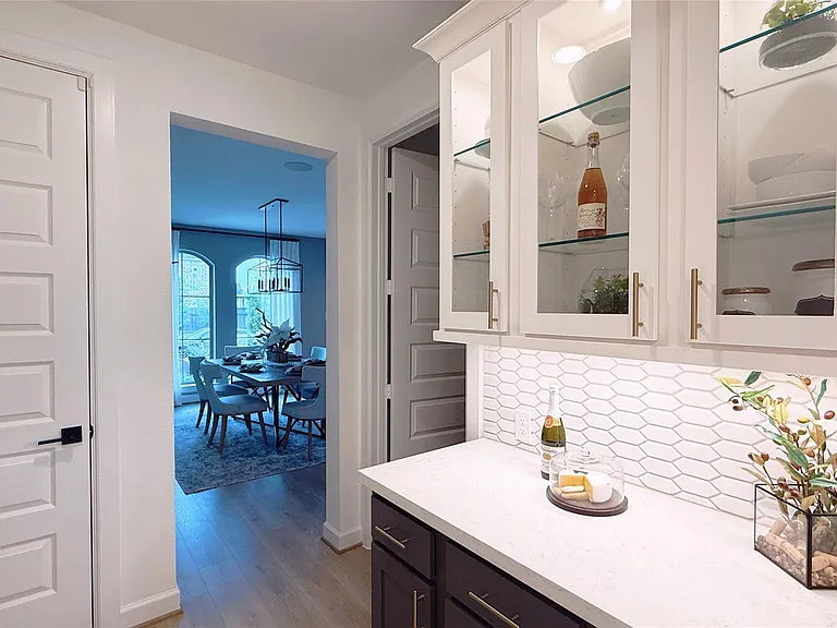 5603 Logan Ridge Ln — Photo 10