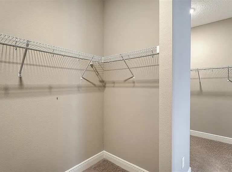 16905 Sweetwater Village Dr — Photo 29