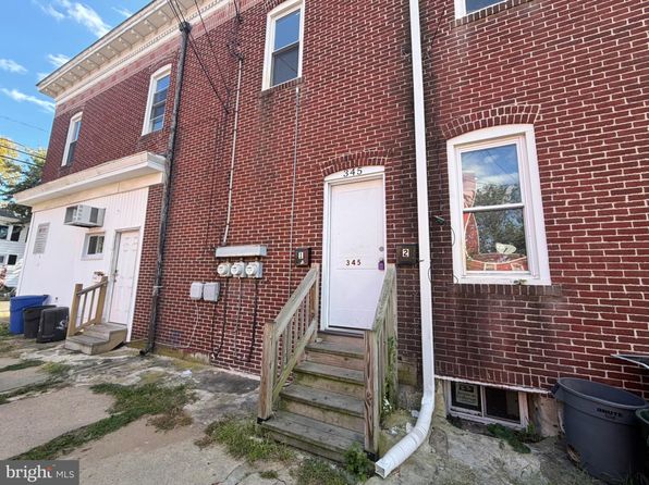 345 Woodland St Floor 2