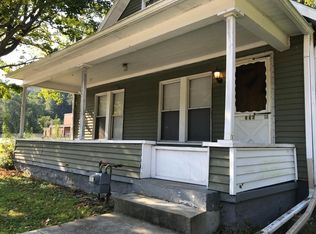 256 Pennsylvania Ave, Colliers, WV 26035