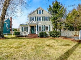 42 Green St, Medfield, MA 02052