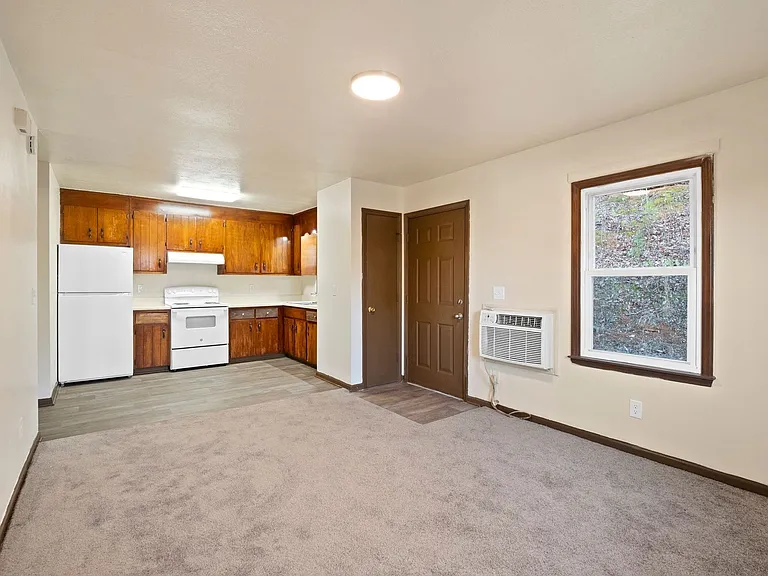 133/141 Printers Ln — Photo 1