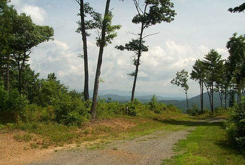 2nd image of Point Overlook Trl