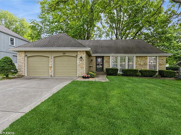 2nd image of 10009 Perry Dr