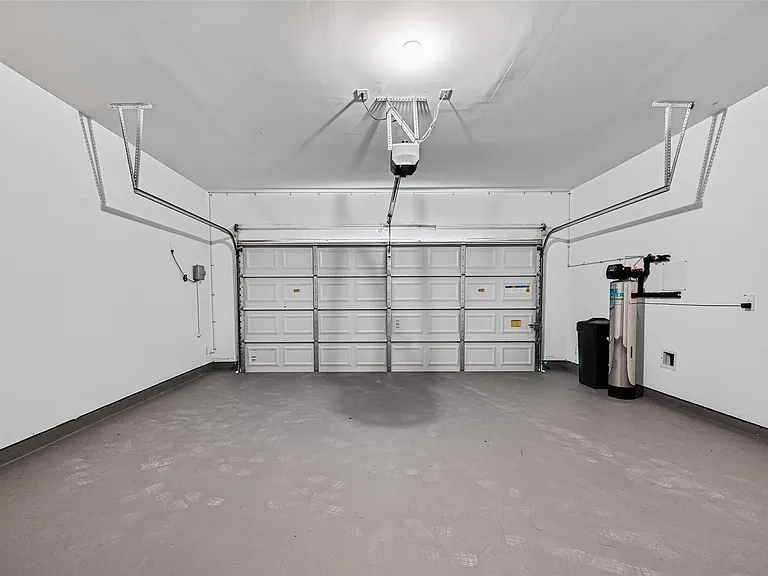 14529 Lily Plains Dr — Photo 42