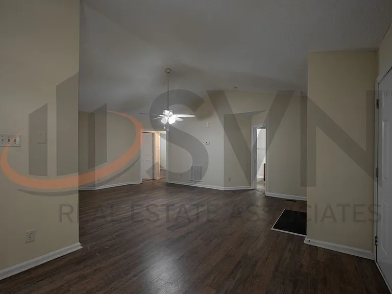 1911 Fidelity Dr — Photo 6