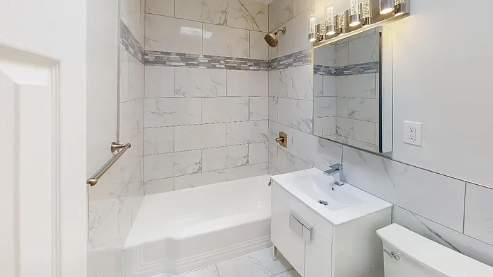 Rented by Metro Garden Realty NYC | media 20