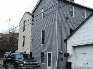 717 Peach Aly, Glassport, PA