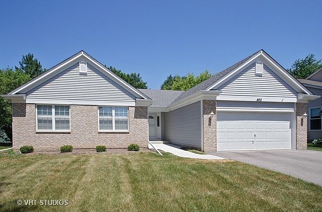 1st image of 802 Walton Ln