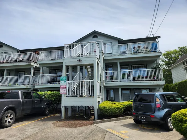 1119 N Forest St APT 301, Bellingham, WA 98225
