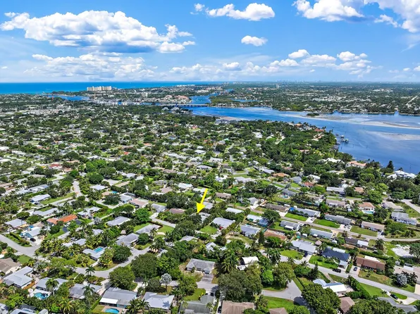 454 Dover Rd, Jupiter, FL 33469