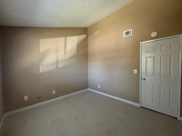 44430 15th St E #3 — Photo 21