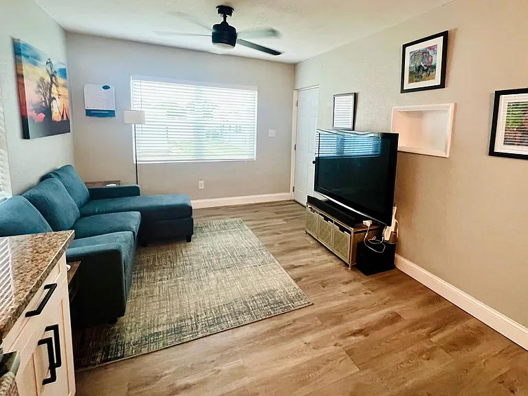 401 S Mars Ave #1 — Photo 7