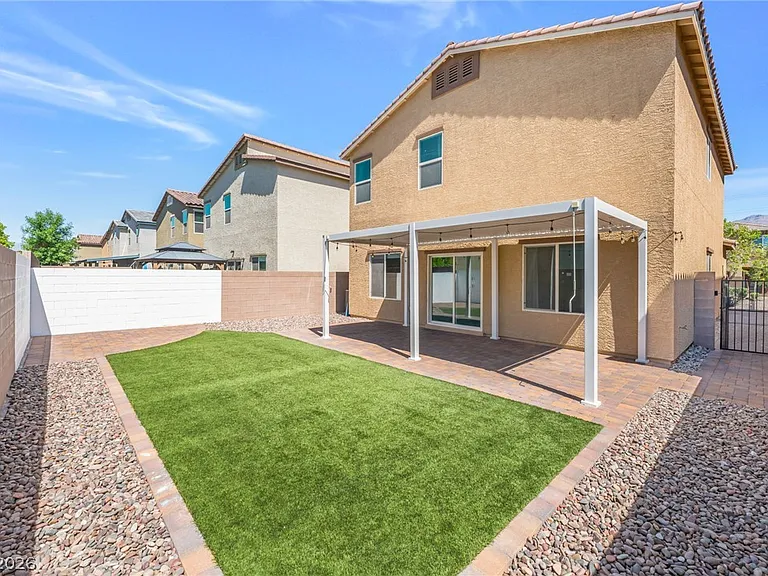 3803 Berenices Ave — Photo 22