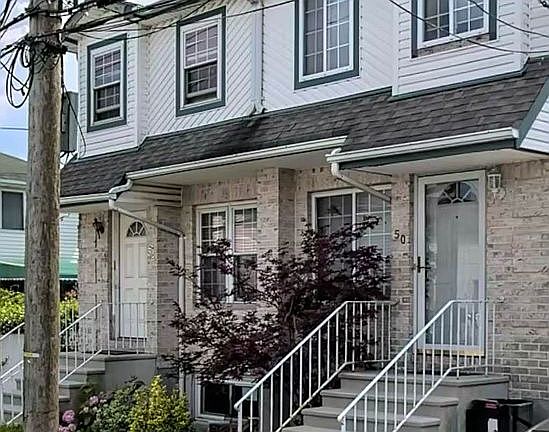2nd image of 50 Bergen Beach Pl