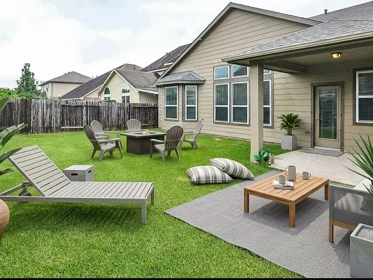 7042 Sliding Rock Cir — Photo 12