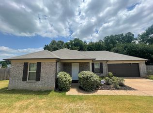 8843 Cordova Oaks Cv, Lake Villa, TN 38018