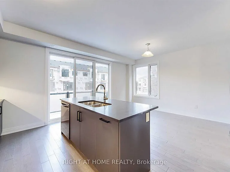 235 Vermont Ave — Photo 11