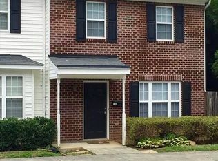 130 Callan Park Ln, Cary, NC 27511