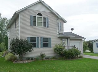 419 W South St, Viroqua, WI 54665
