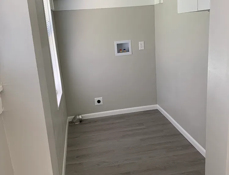 2916 Penn St — Photo 1