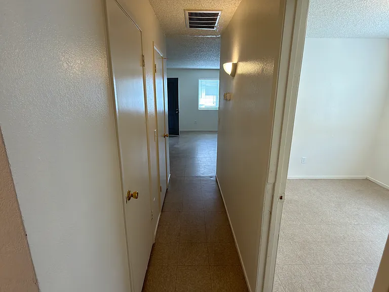 36 S Rogers Ln #202 — Photo 6