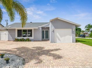 155 SW 32nd Ter, Deerfield Beach, FL 33442