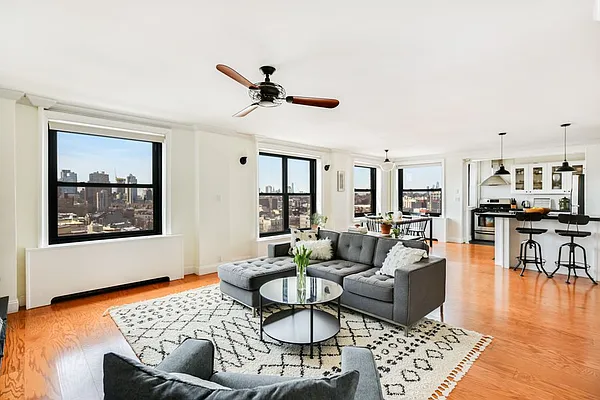 Sold by Compass | media 1